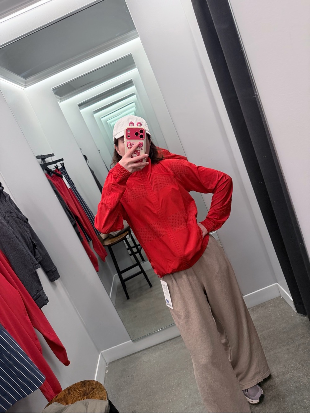Lululemon Adapted State Perforated Track Jacket Women’s Oxford Red Full Zip SZ8 - Picture 3 of 4
